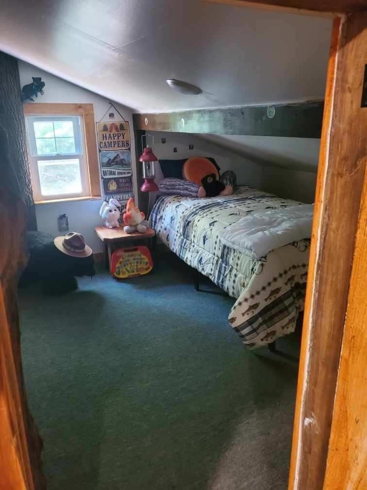 Holiday home Pet Friendly Creekside Kooser St Park *