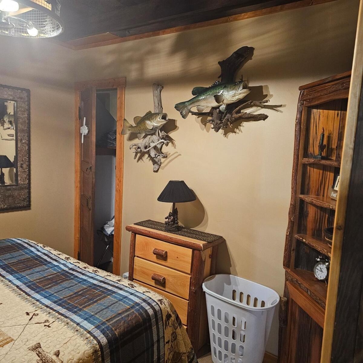 Holiday home Pet Friendly Creekside Kooser St Park Somerset