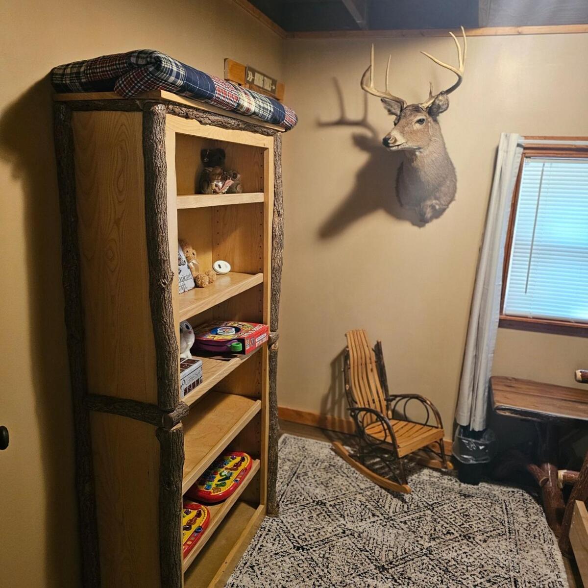 Pet Friendly Creekside Kooser St Park Holiday home Somerset